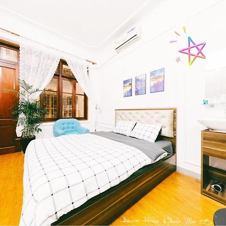 Aura Home Whole French House Hanoi Exterior photo